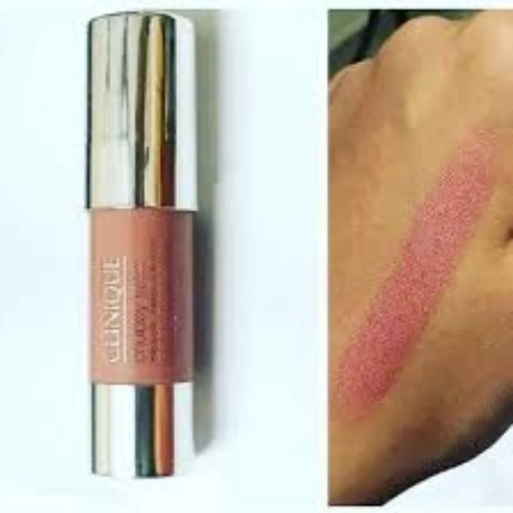 Clinique Chubby Stick Cheek Colour Balm - AMP'D UP APPLE - CREAM BLUSH